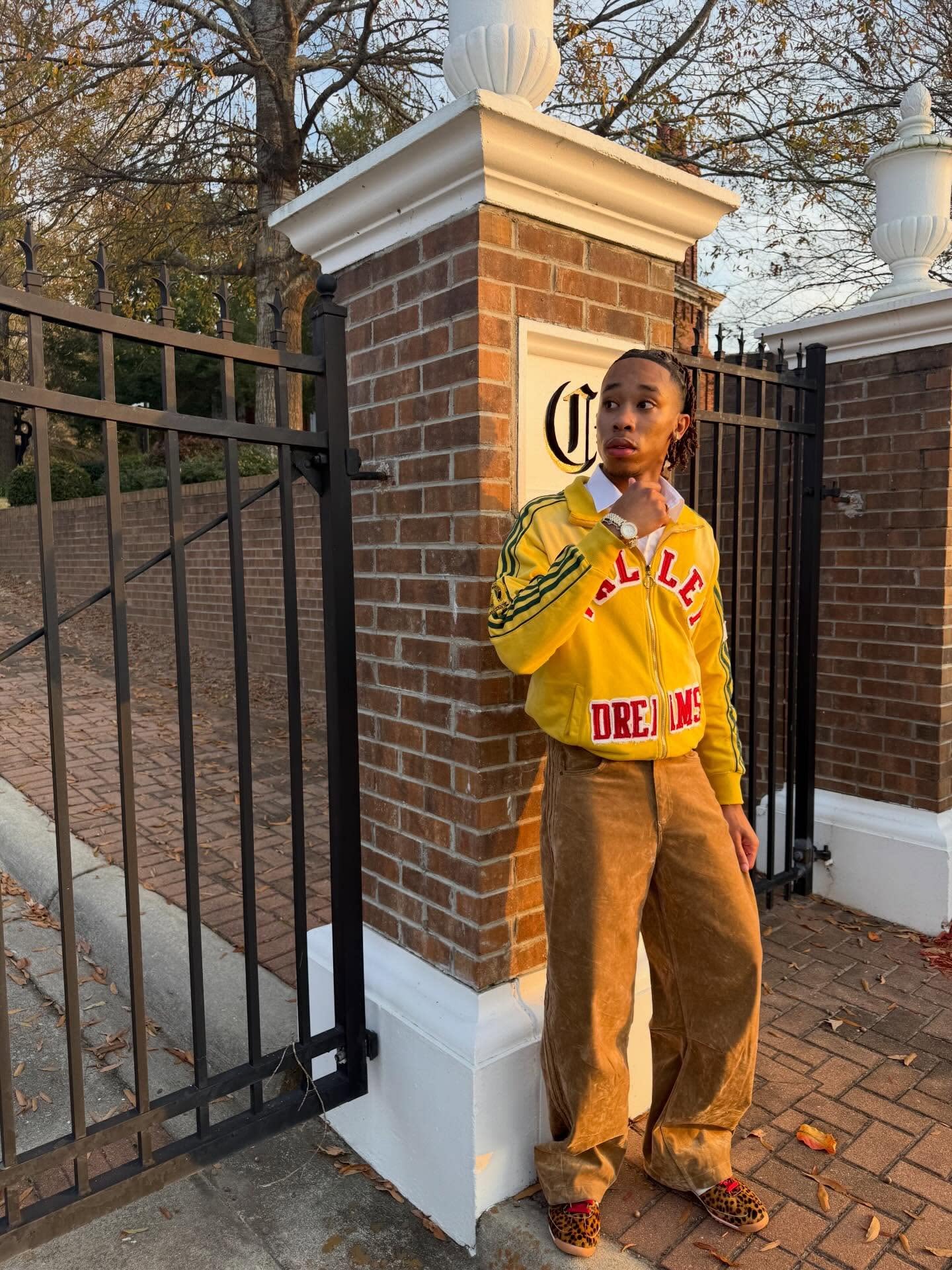 Vale Valley Retro Embroidered Stand Collar Zip Jacket