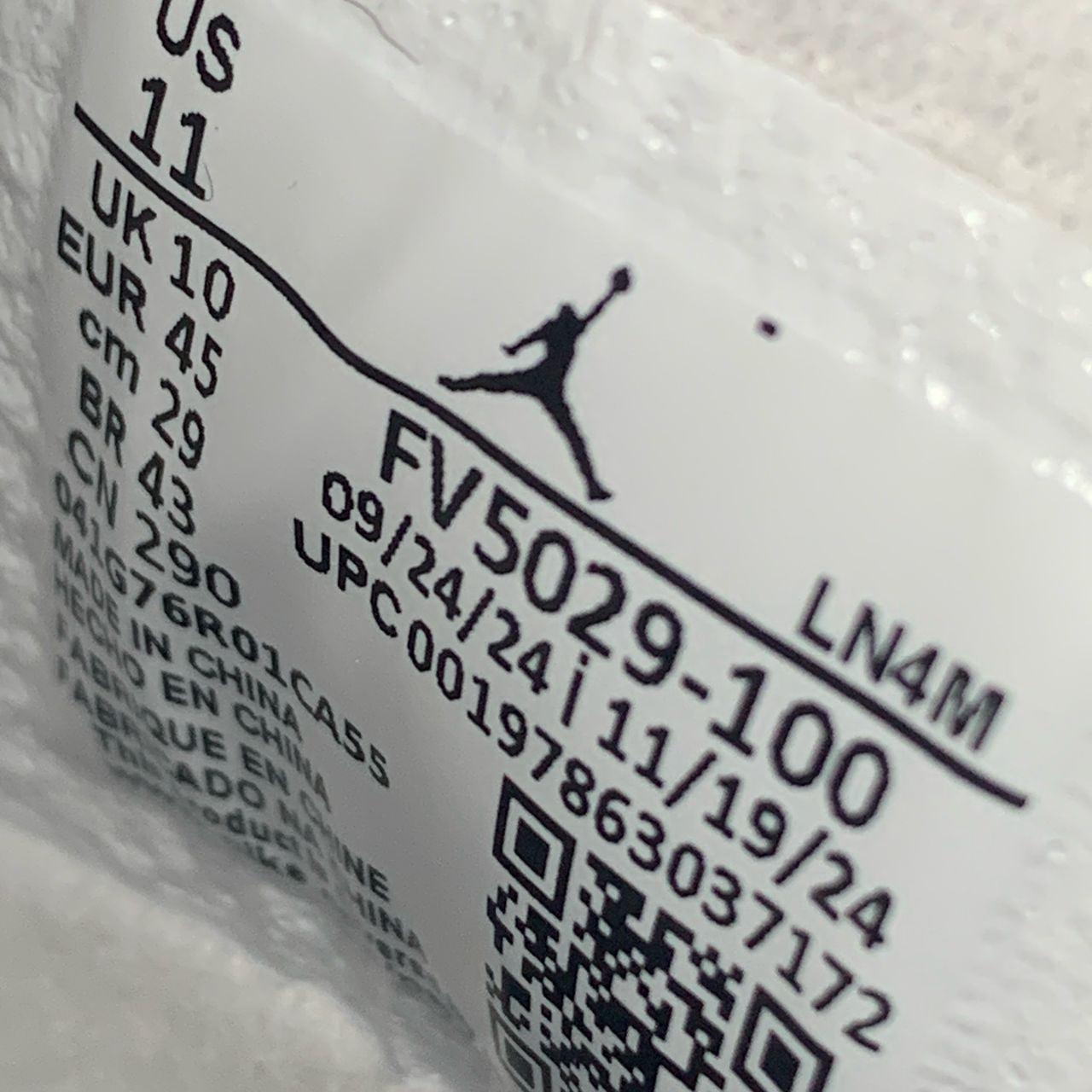 Air Jordan 4 Retro OG 'White Cement' 2025