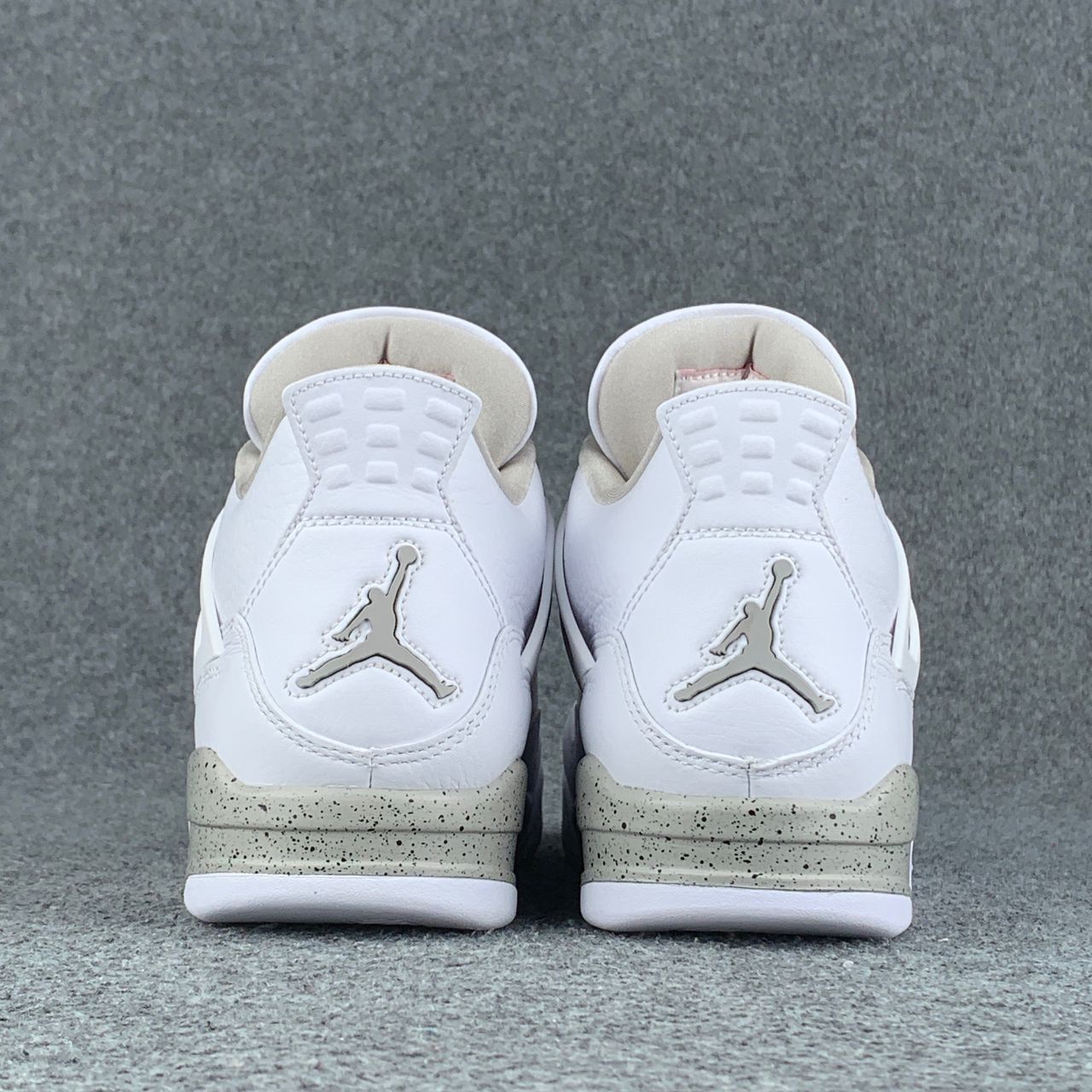 Air Jordan 4 Retro 'White Oreo'