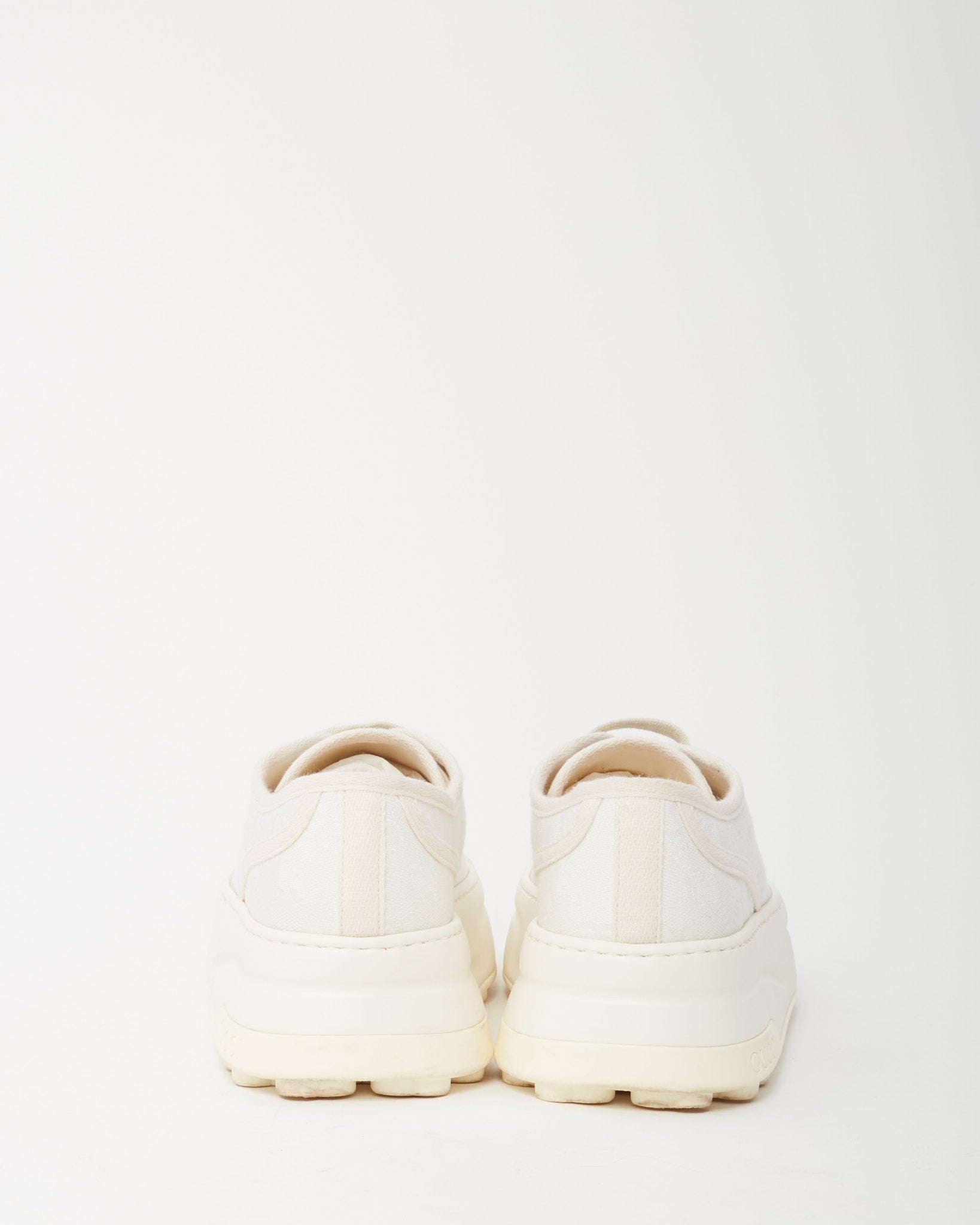 Gucci White Monogram GG Canvas Low-Top Platform Sneakers - 40