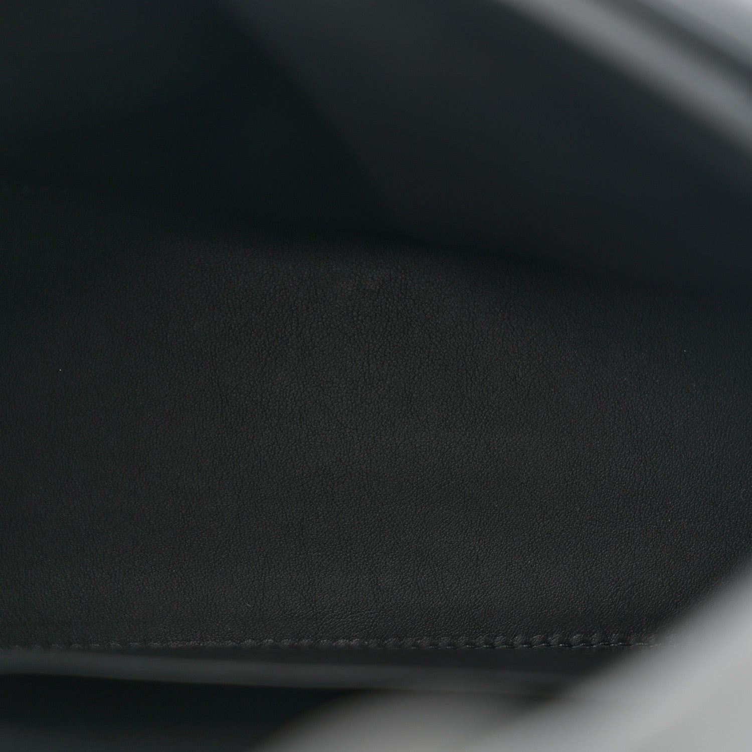 Togo Swift Medor Bag Black